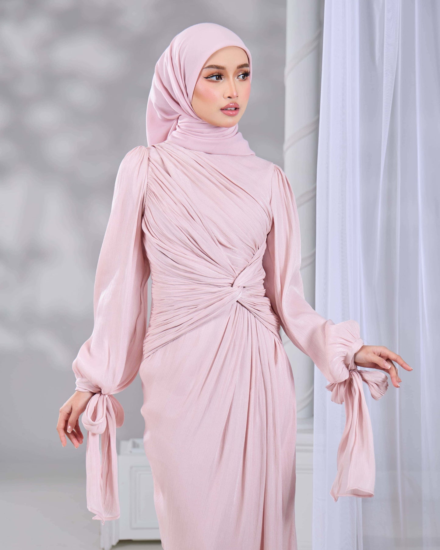 MAHRA DRESS (SOFT PINK)