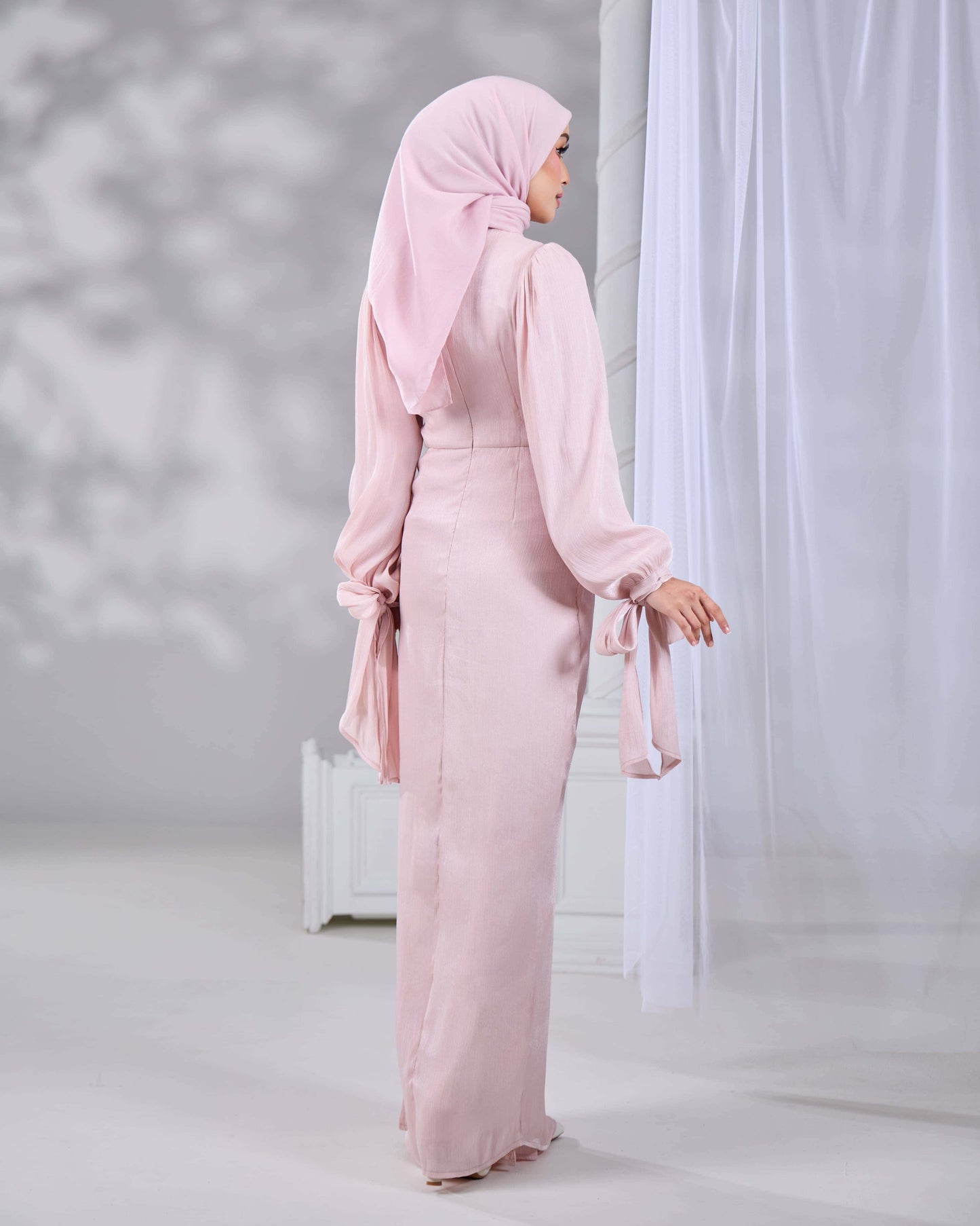 MAHRA DRESS (SOFT PINK)