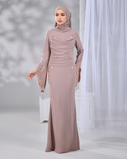 SABRENA DRESS (KHAKI)