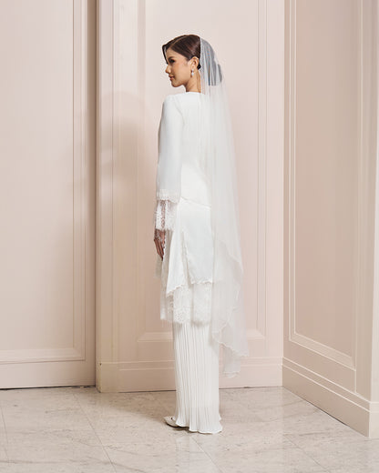 LUCIENE KURUNG (OFF WHITE)