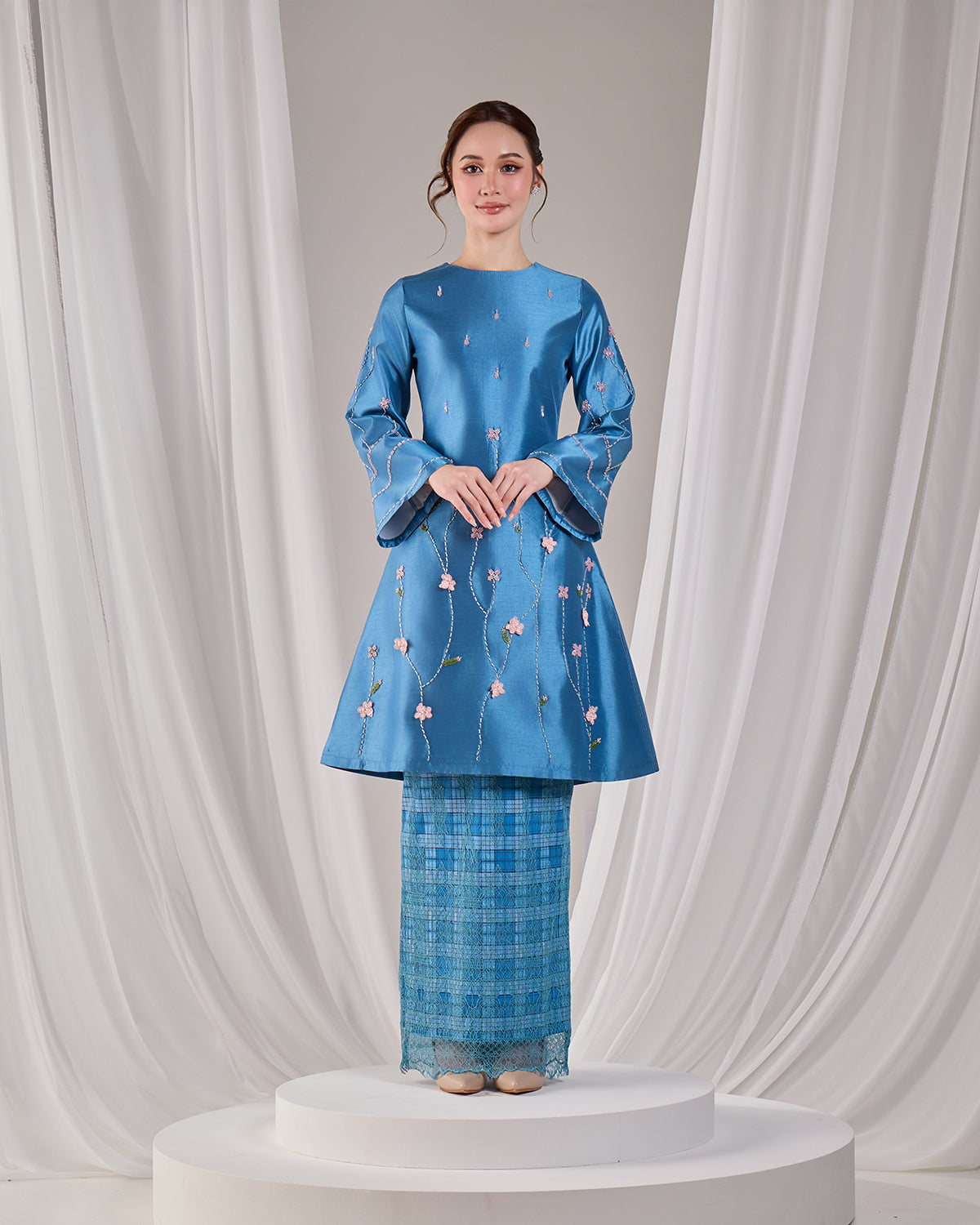 NOURAH KURUNG (DIAMOND BLUE)