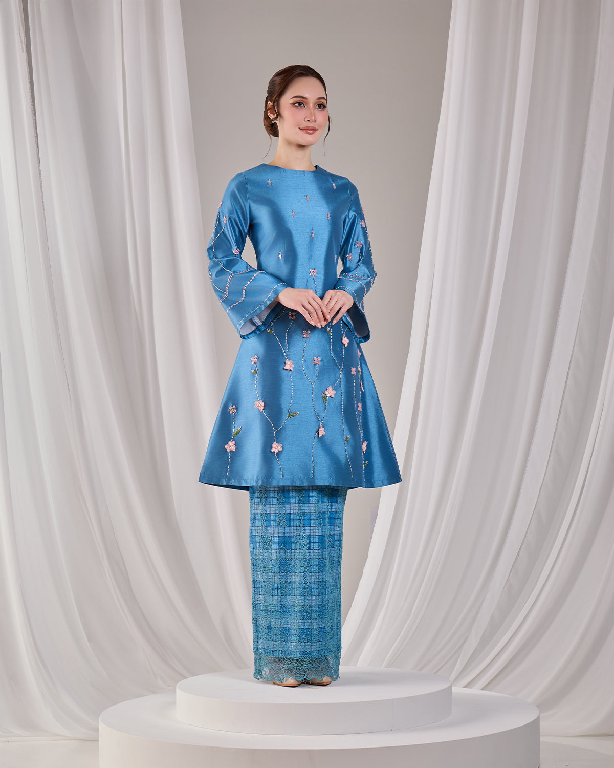 NOURAH KURUNG (DIAMOND BLUE)