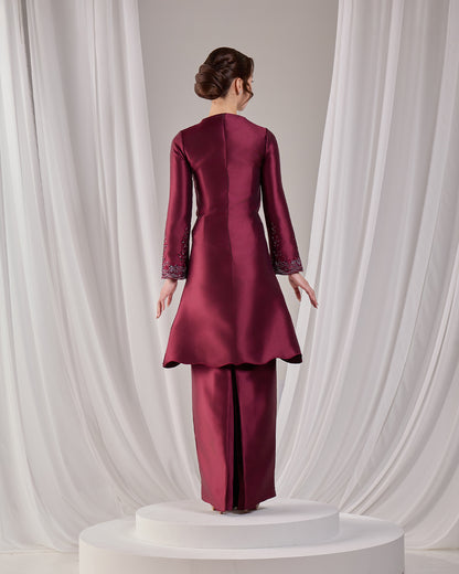 NIARA KURUNG (BURGUNDY)