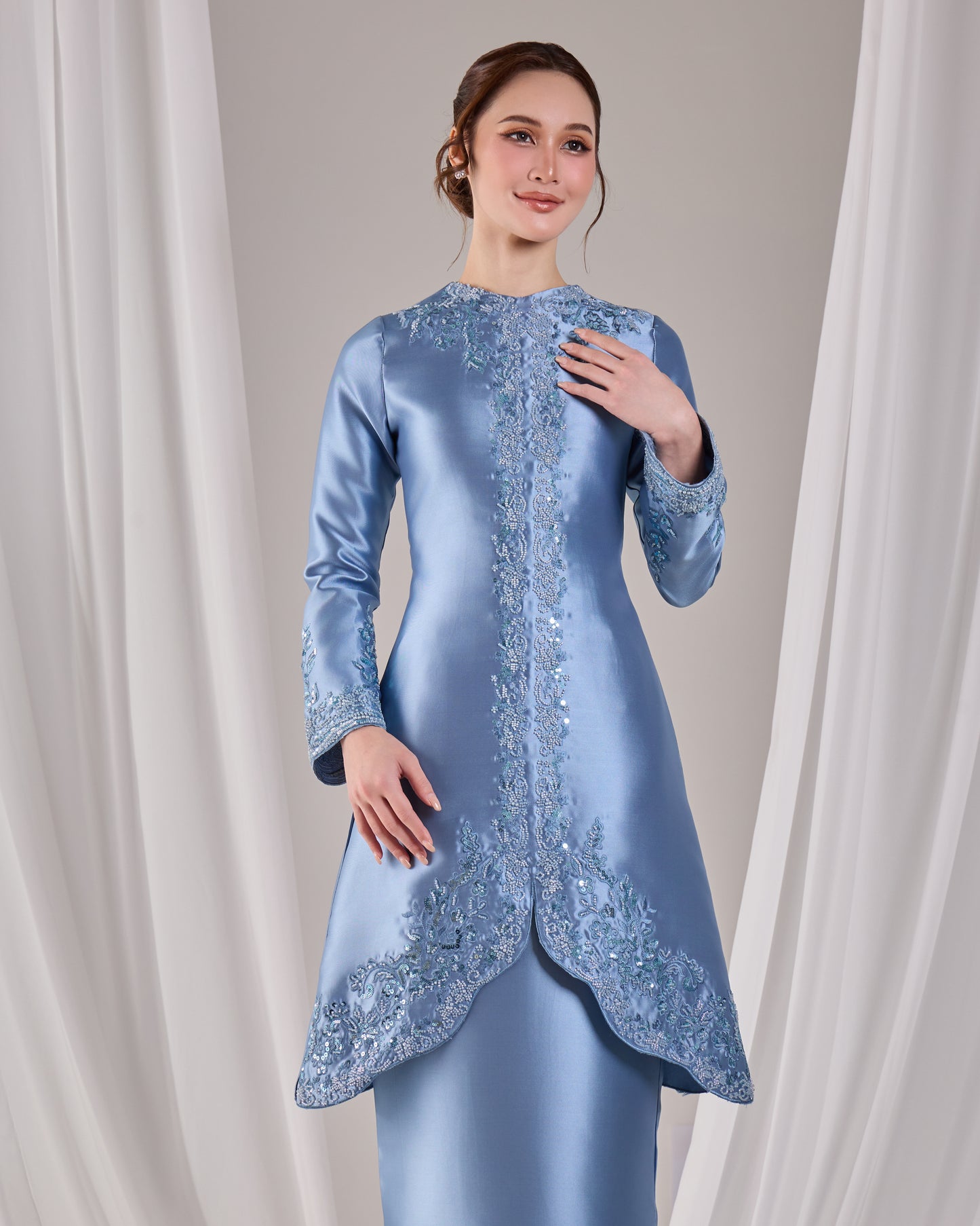 NIARA KURUNG (DIAMOND BLUE)