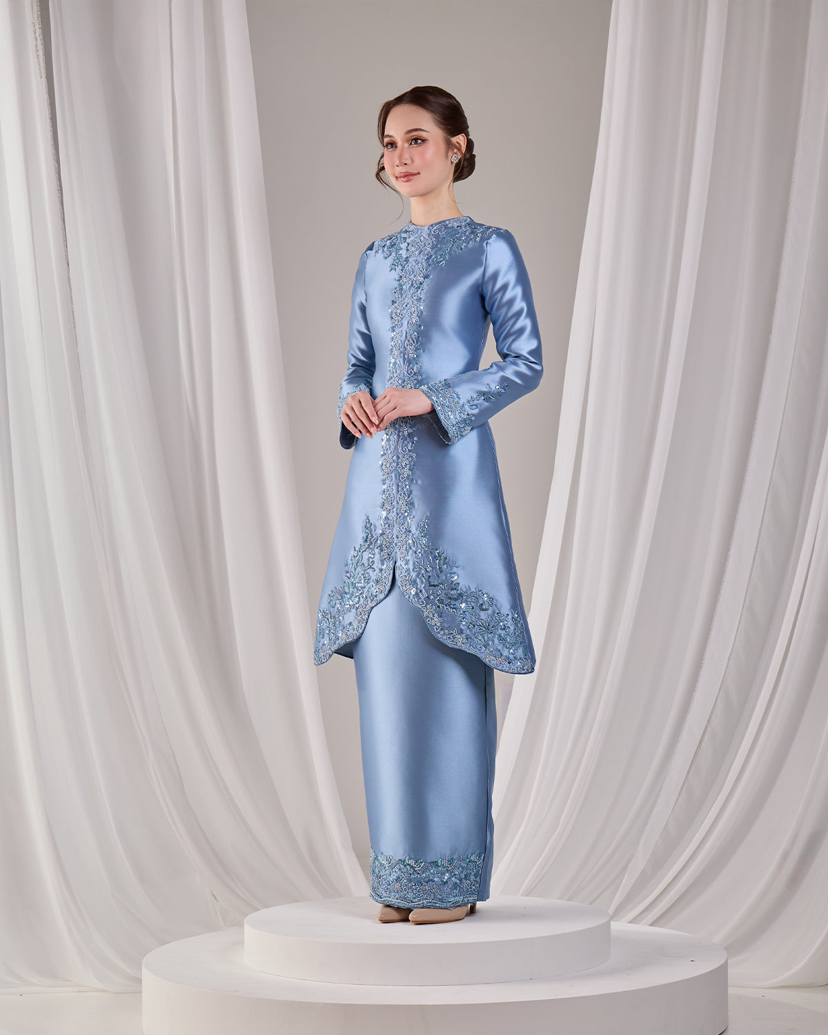 NIARA KURUNG (DIAMOND BLUE)
