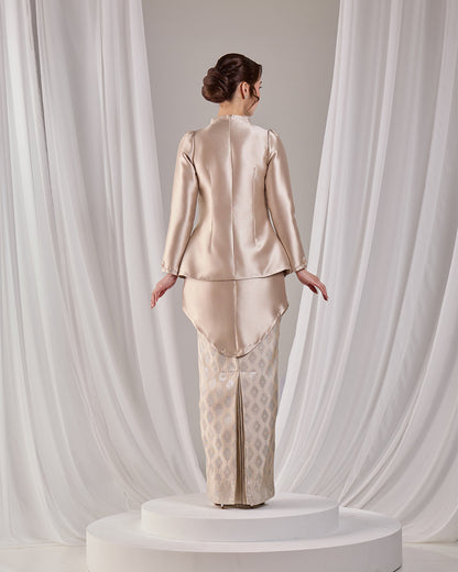 MINOR DEFECT ELEANOUR KURUNG (CHAMPAGNE)