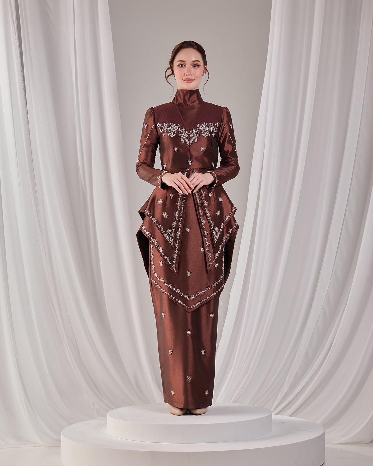 MINOR DEFECT ELLYARA KURUNG (RICH BROWN)