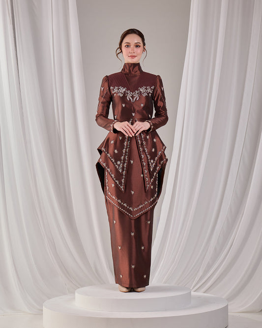 MINOR DEFECT ELLYARA KURUNG (RICH BROWN)