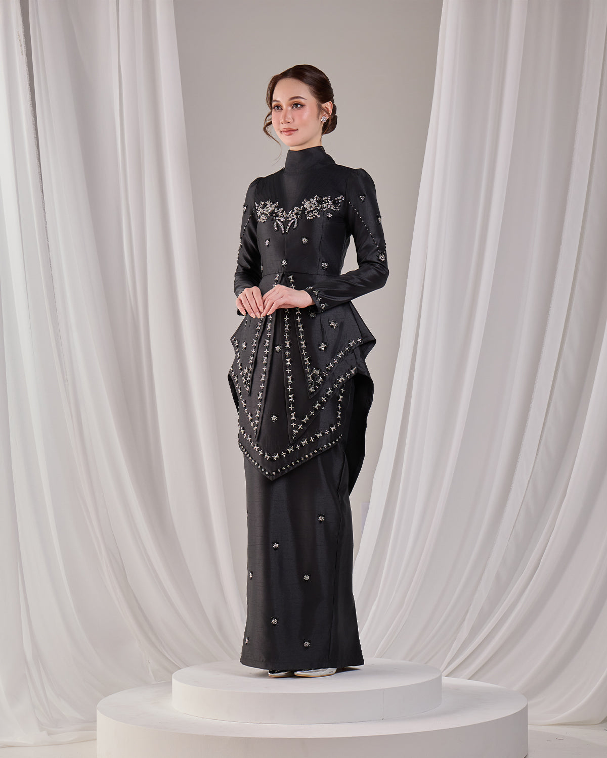 ELLYARA KURUNG (BLACK)