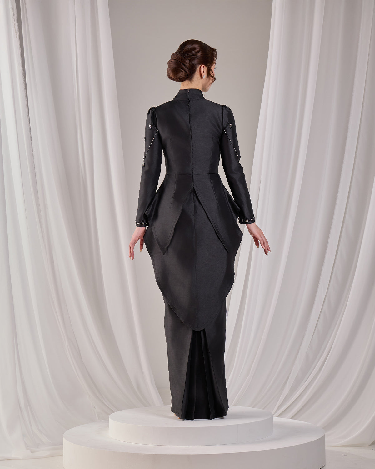 ELLYARA KURUNG (BLACK)