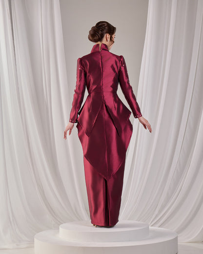 MINOR DEFECT ELLYARA KURUNG (BURGUNDY)