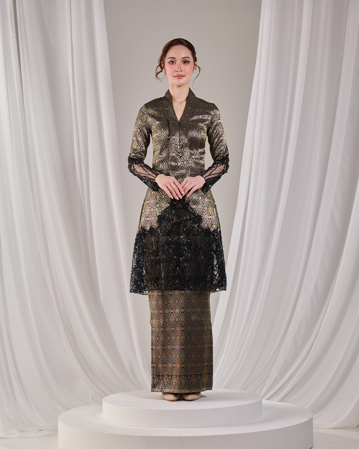 KAREENA KEBAYA (BLACK)