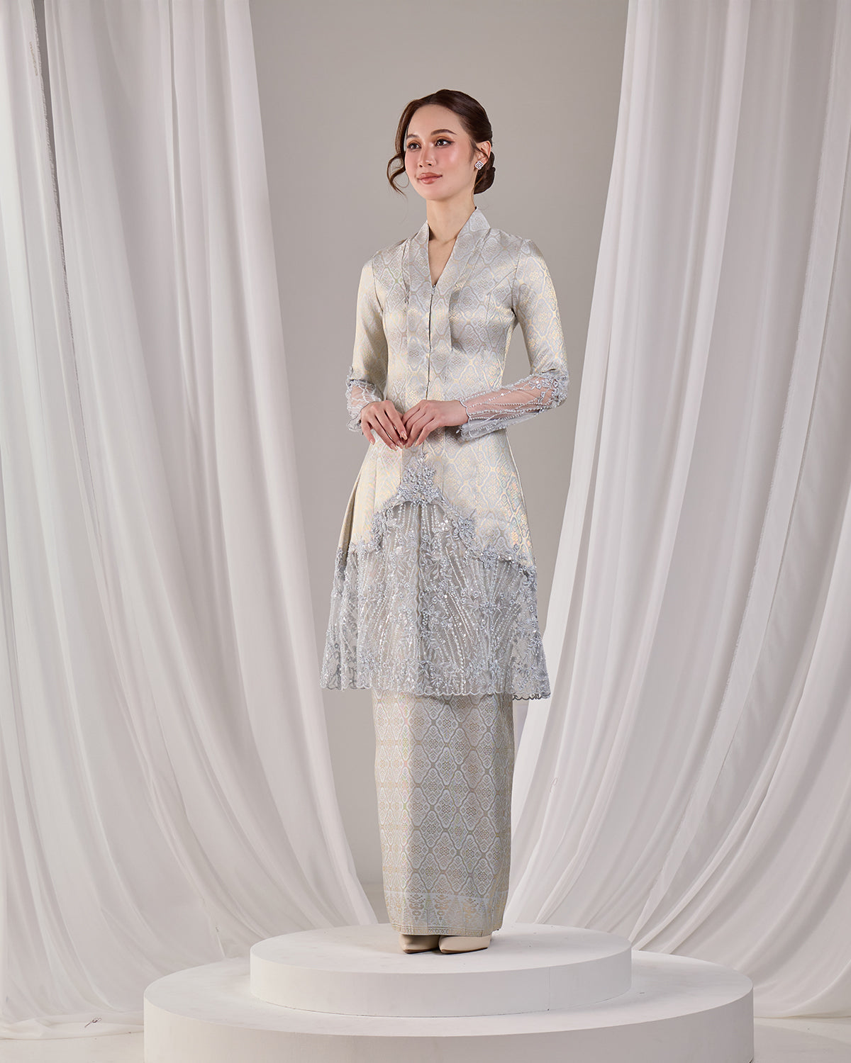 KAREENA KEBAYA (POWDER BLUE)