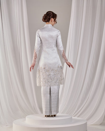 KAREENA KEBAYA (SILVER WHITE)