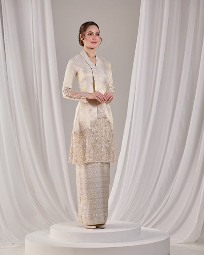KAREENA KEBAYA (CREAM)