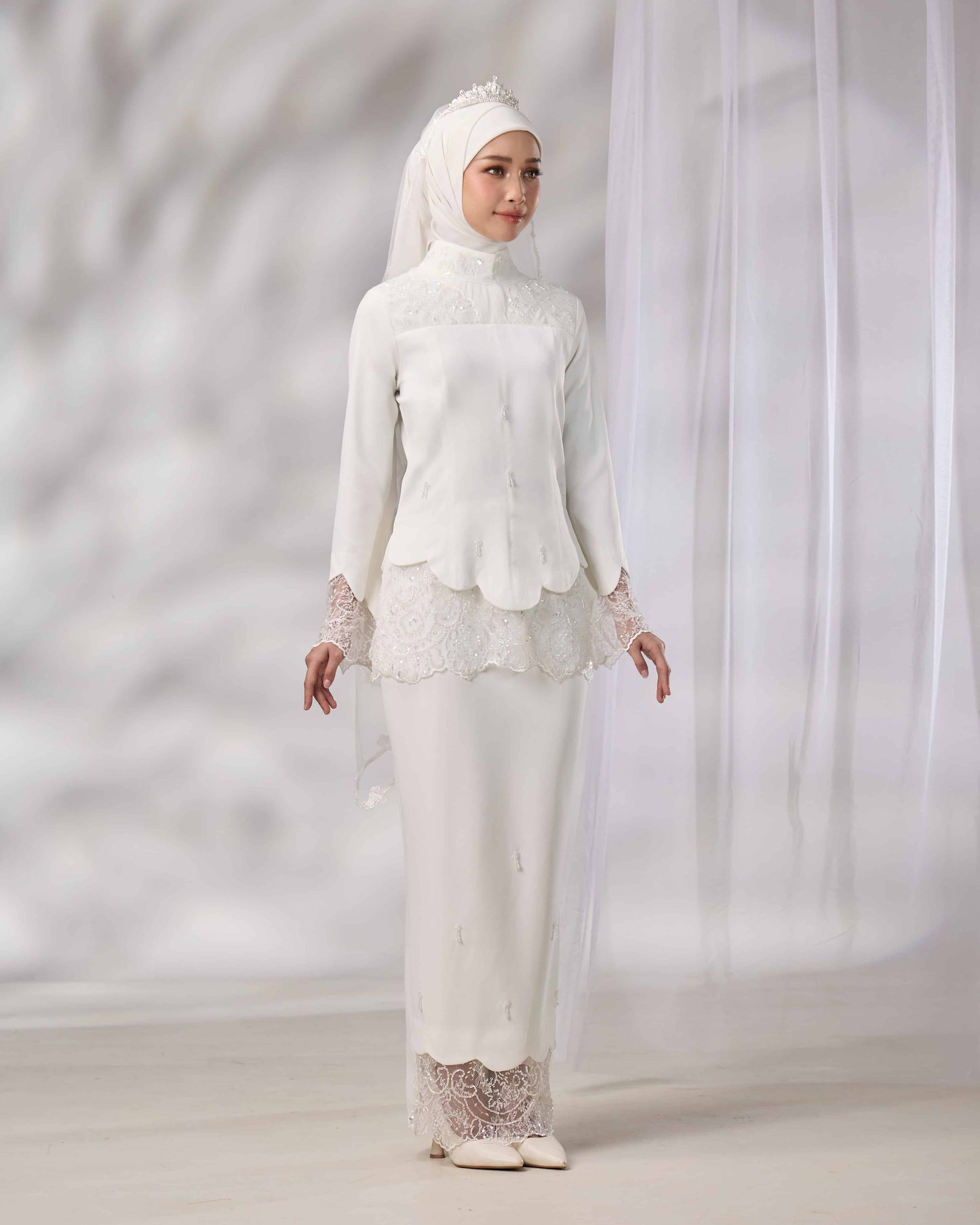 MINOR DEFECT REYNA BRIDE KURUNG (OFF WHITE)