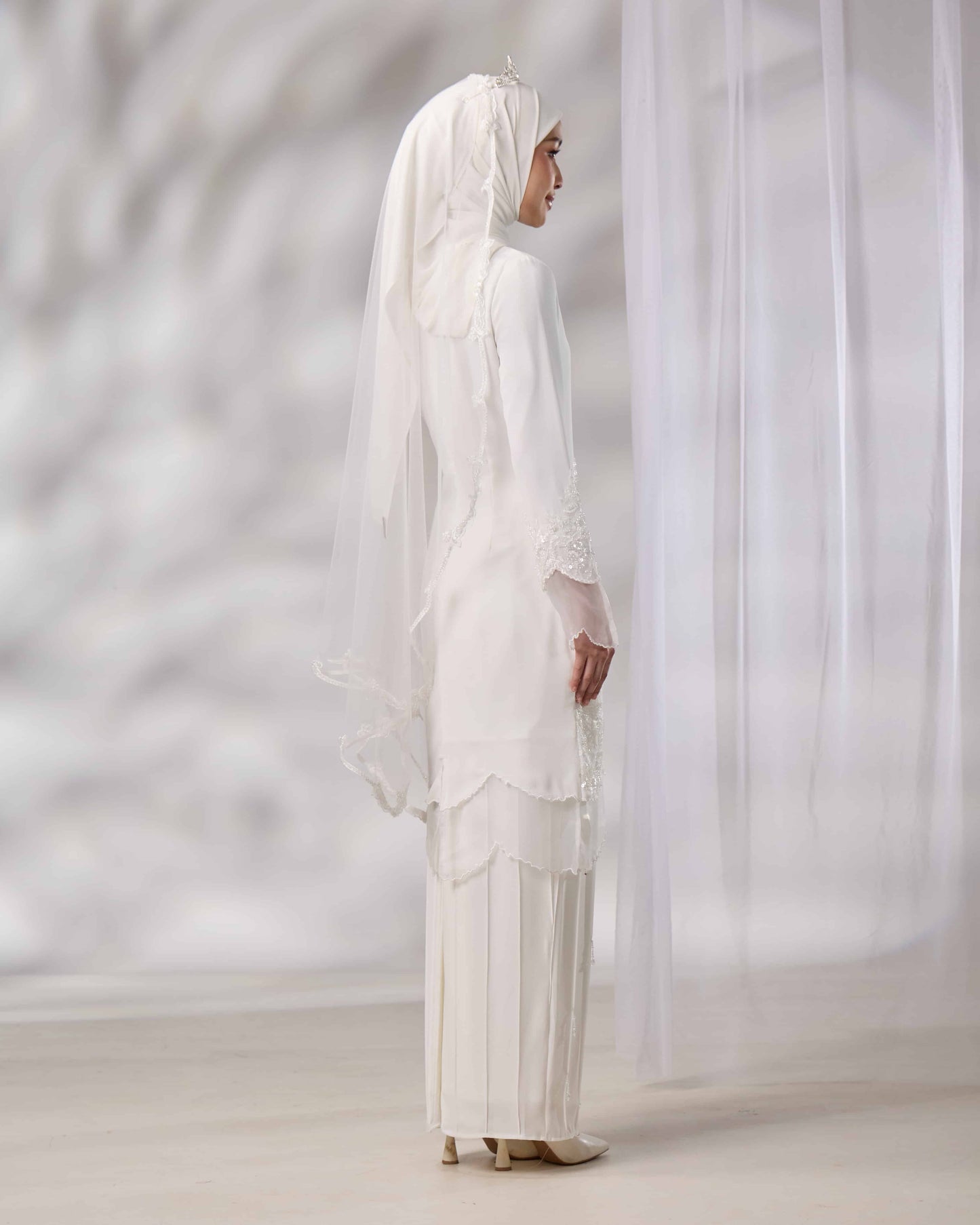 MINOR DEFECT DARIYA BRIDE KURUNG (OFF WHITE)