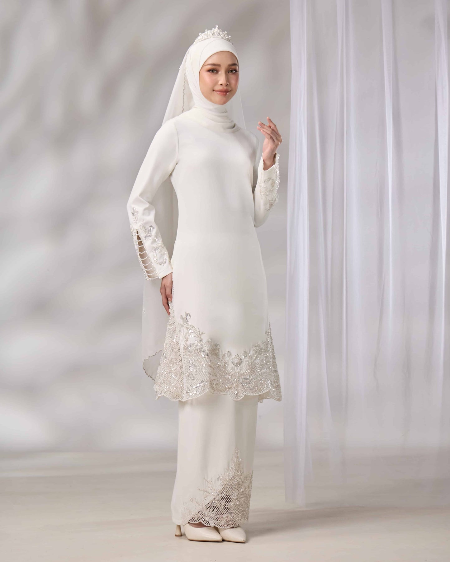 MINOR DEFECT SURI BRIDE KURUNG (OFF WHITE)