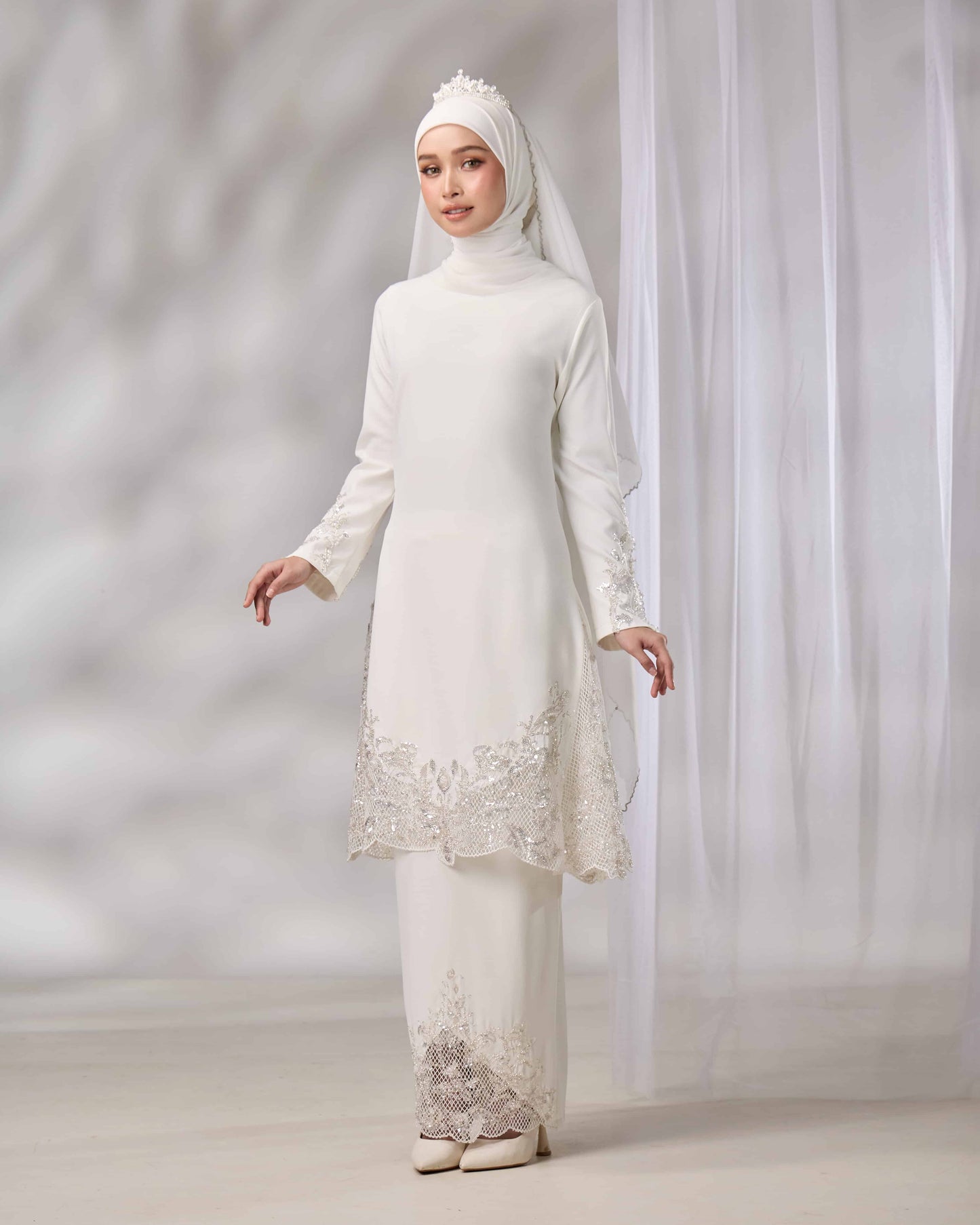 MINOR DEFECT SURI BRIDE KURUNG (OFF WHITE)