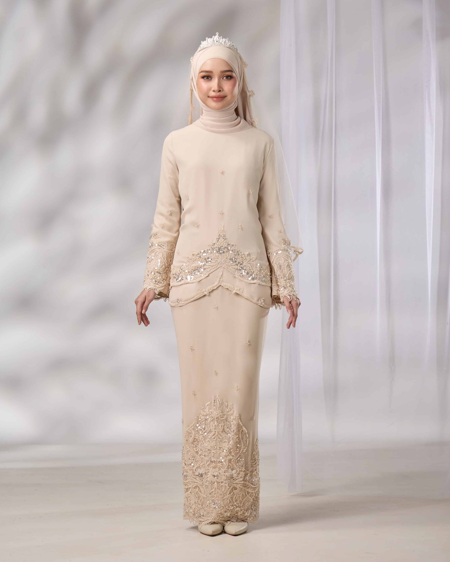 MINOR DEFECT EMELDA BRIDE KURUNG (CHAMPAGNE)