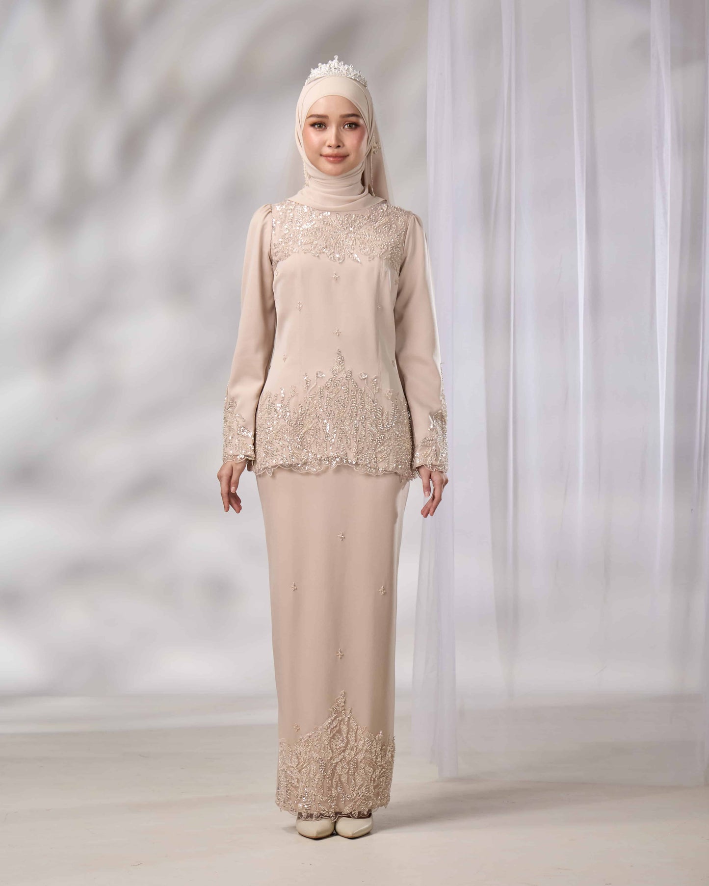 MINOR DEFECT ATHLEA KURUNG (CHAMPAGNE)