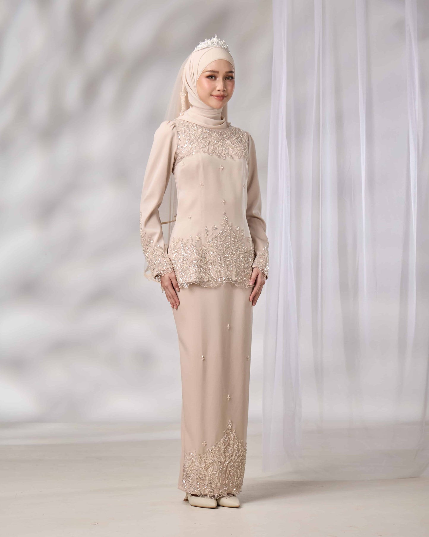 MINOR DEFECT ATHLEA KURUNG (CHAMPAGNE)