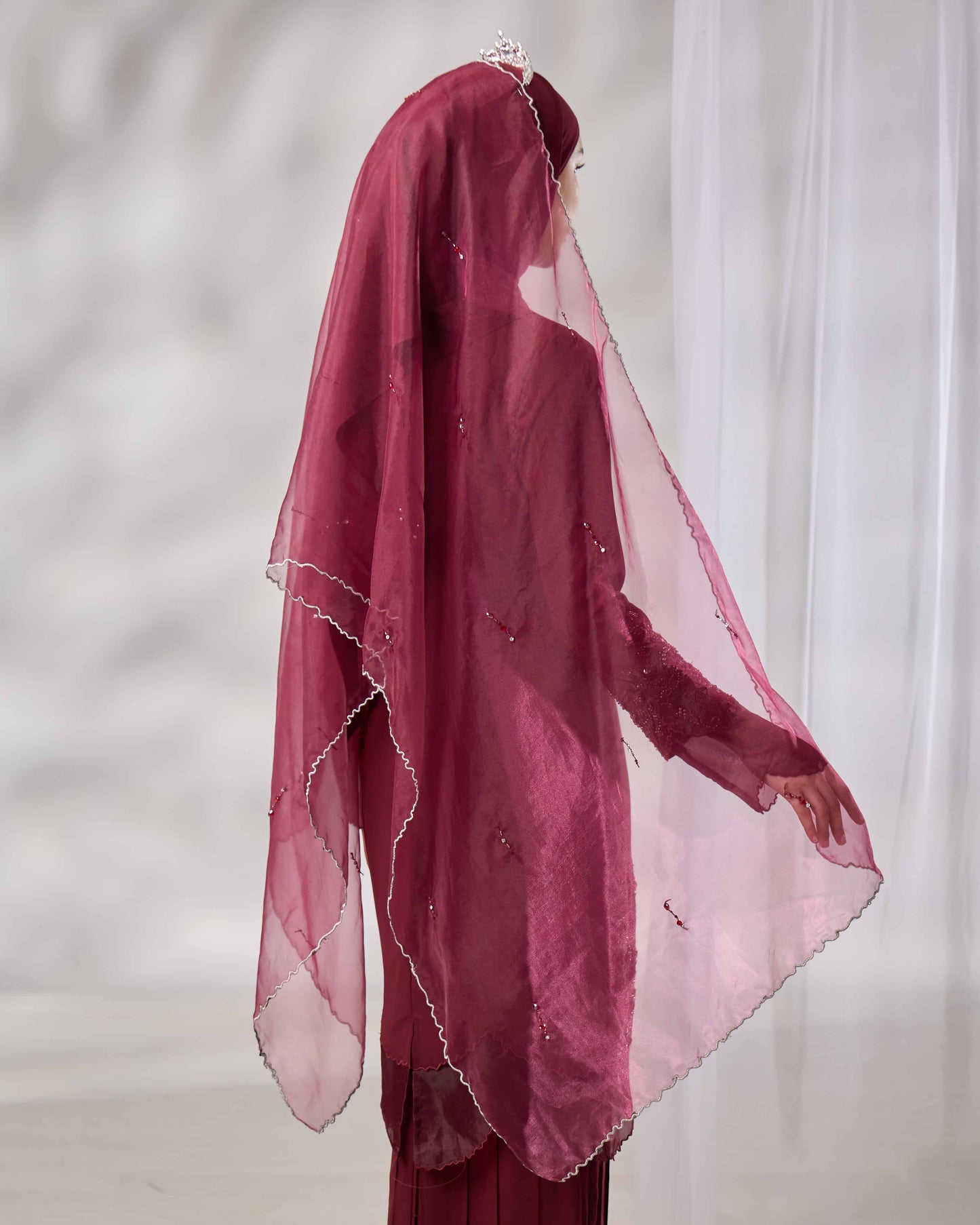 MINOR DEFECT DARIYA BRIDE KURUNG (BURGUNDY)