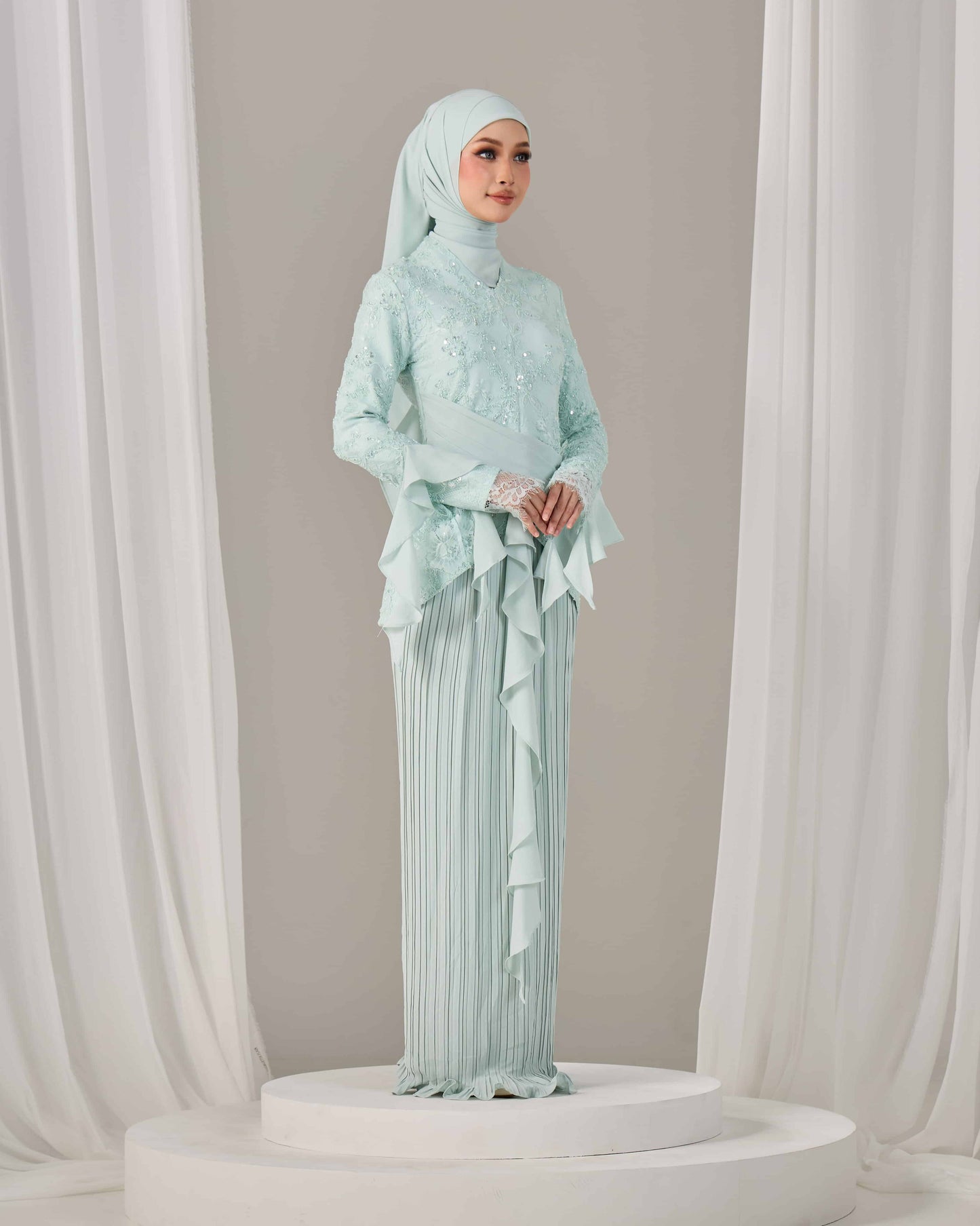 CAYLYN KURUNG (MINT GREEN)