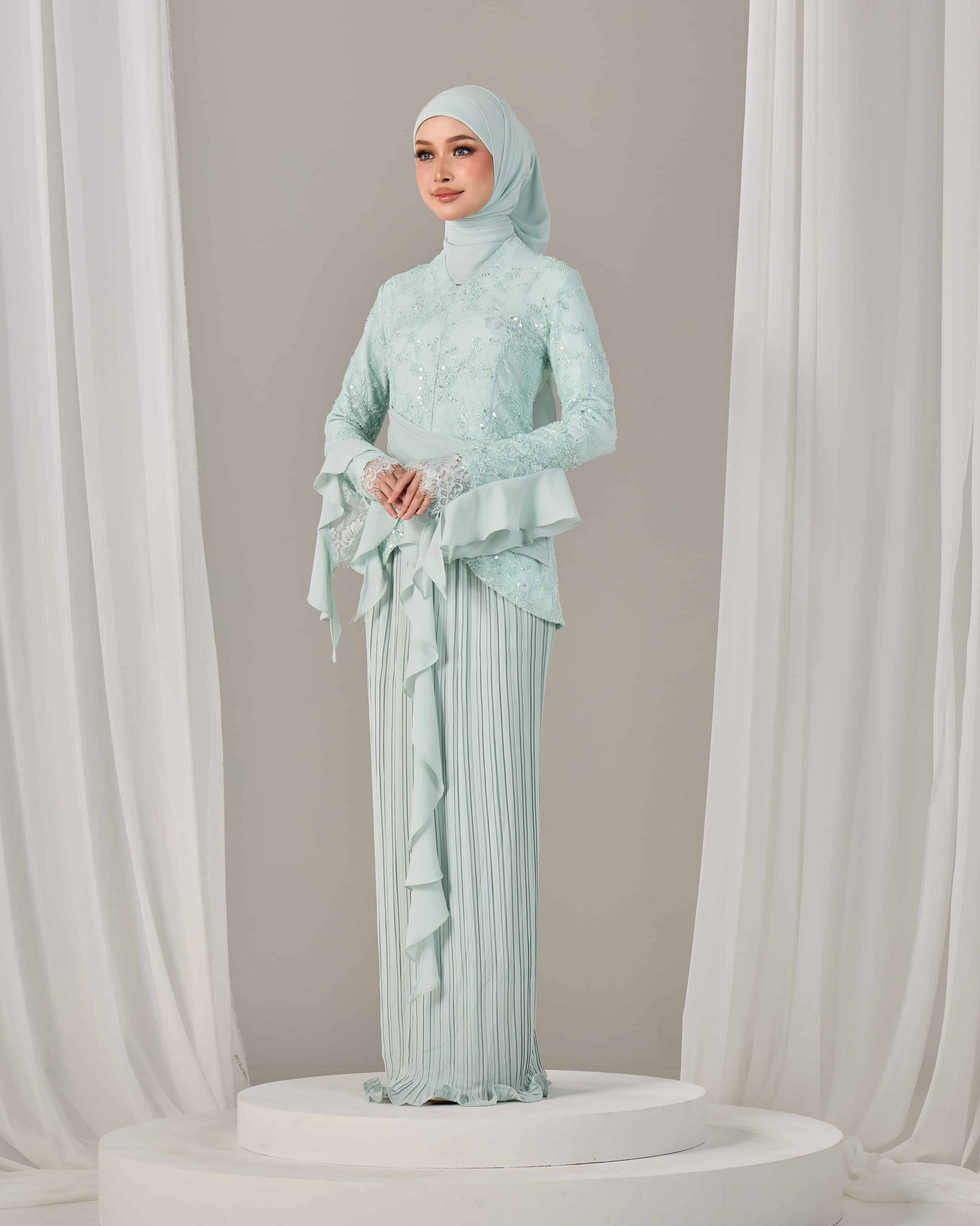 CAYLYN KURUNG (MINT GREEN)
