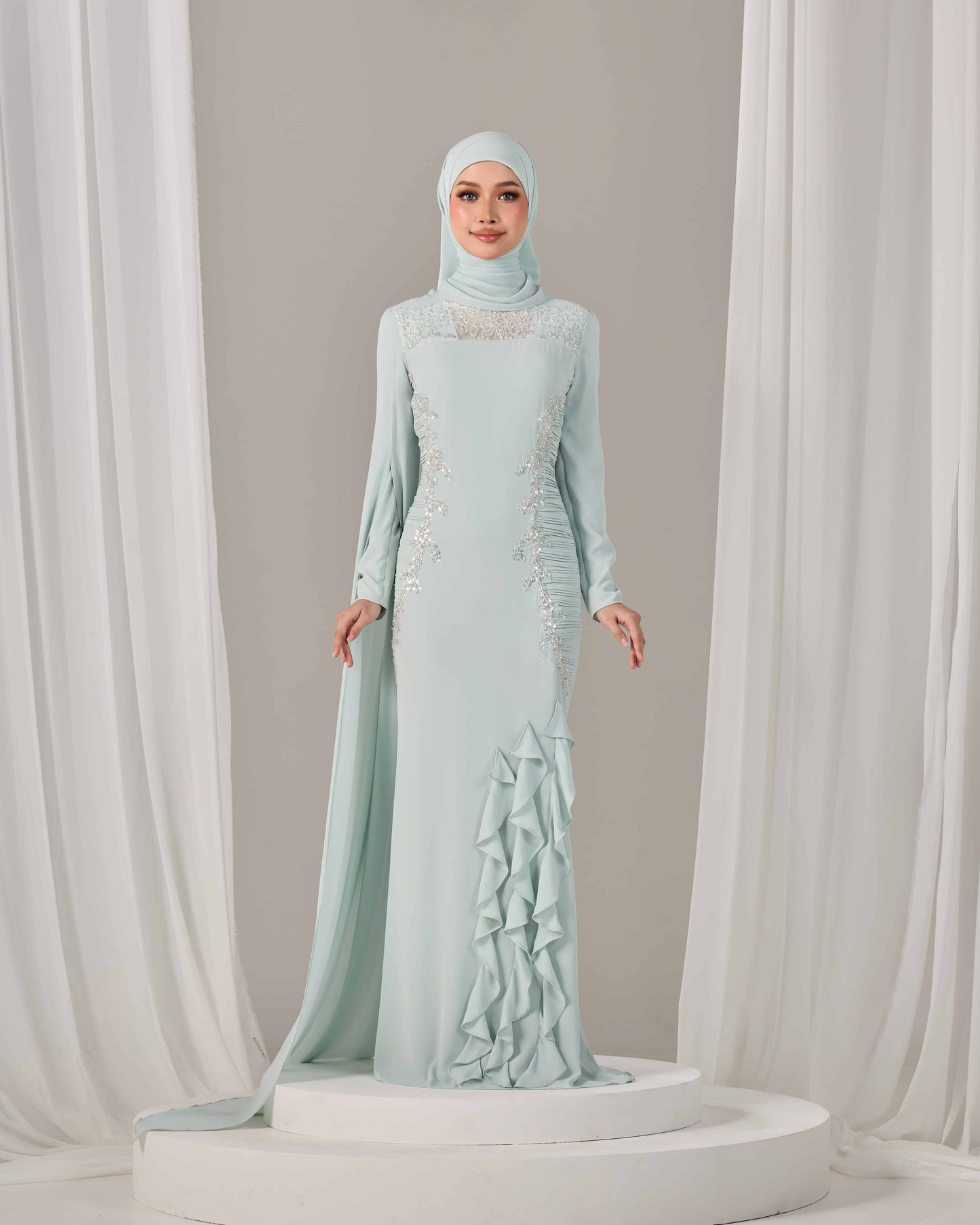 CLAIRE DRESS (MINT GREEN)