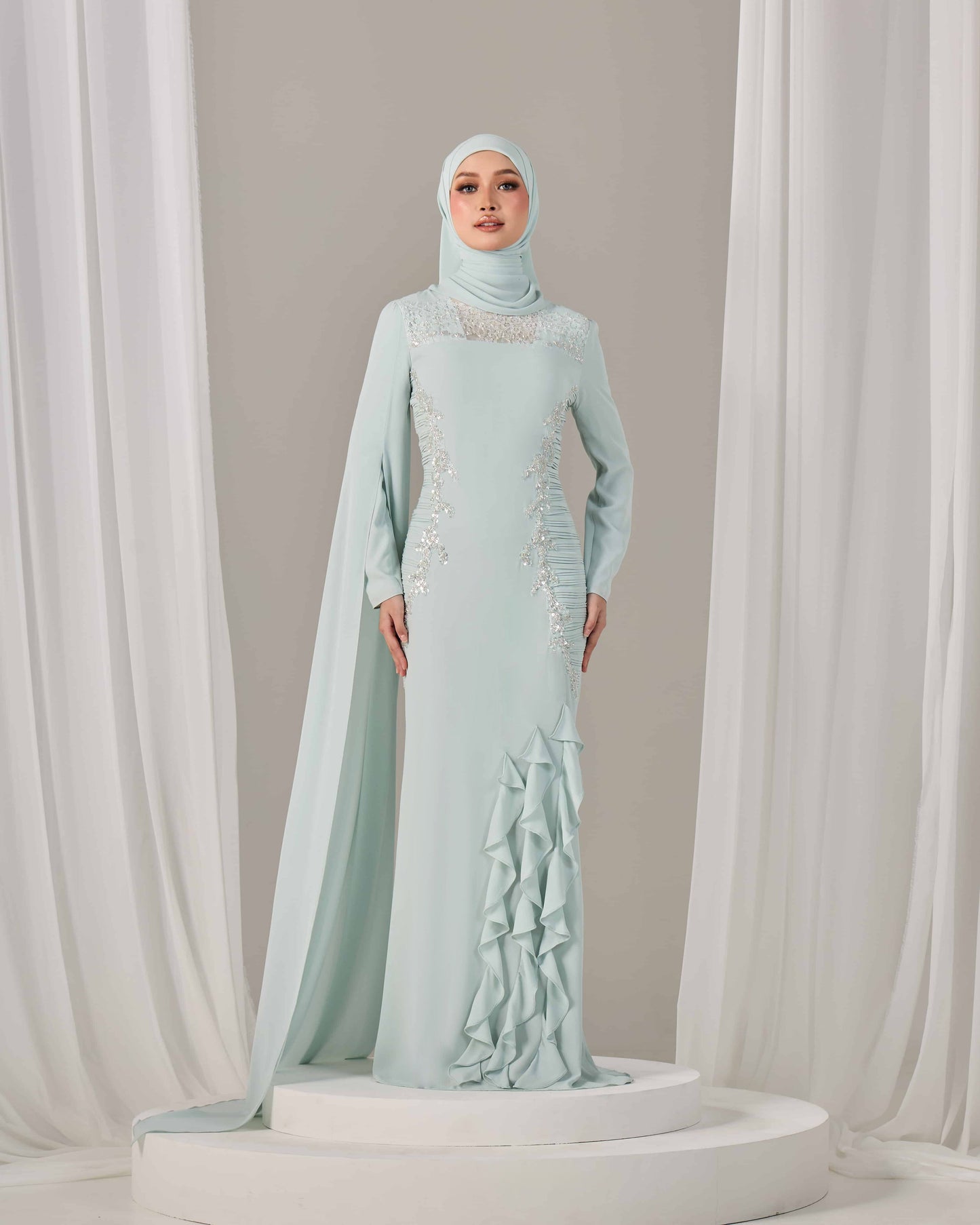 CLAIRE DRESS (MINT GREEN)