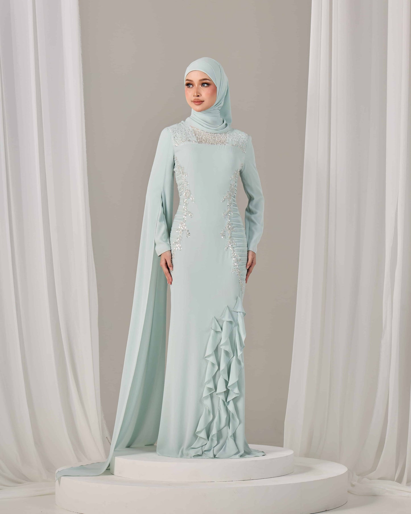 CLAIRE DRESS (MINT GREEN)