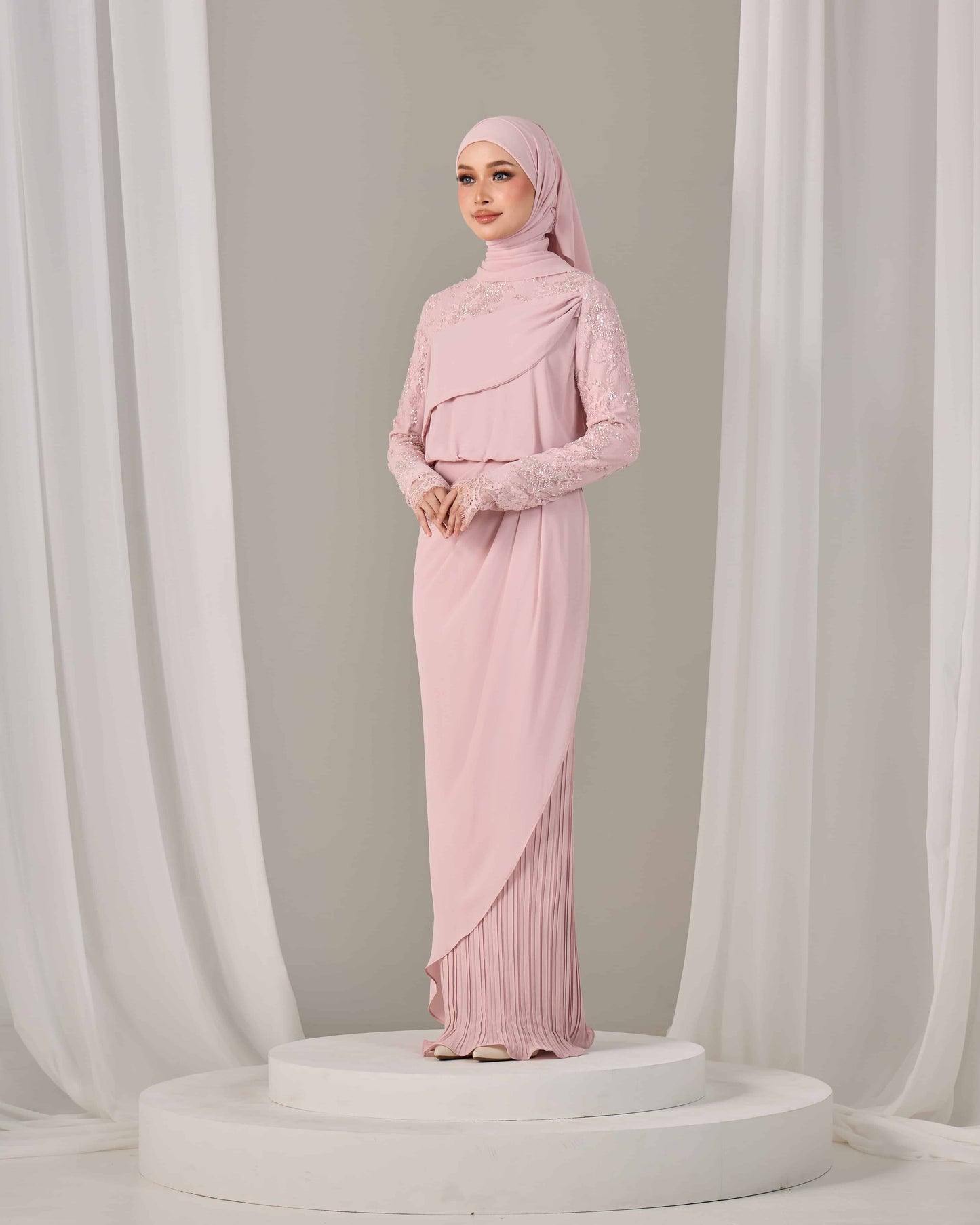 EMERY DRESS (PINK)