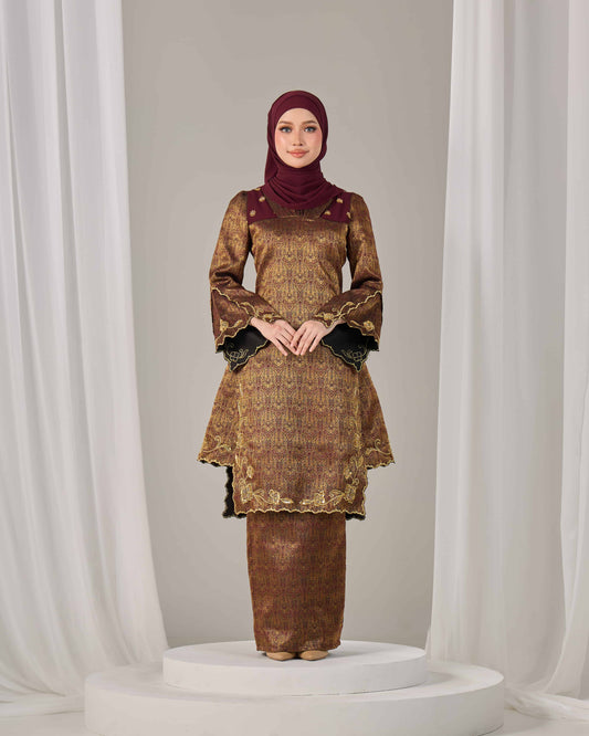 AMANDA KURUNG (BURGUNDY)