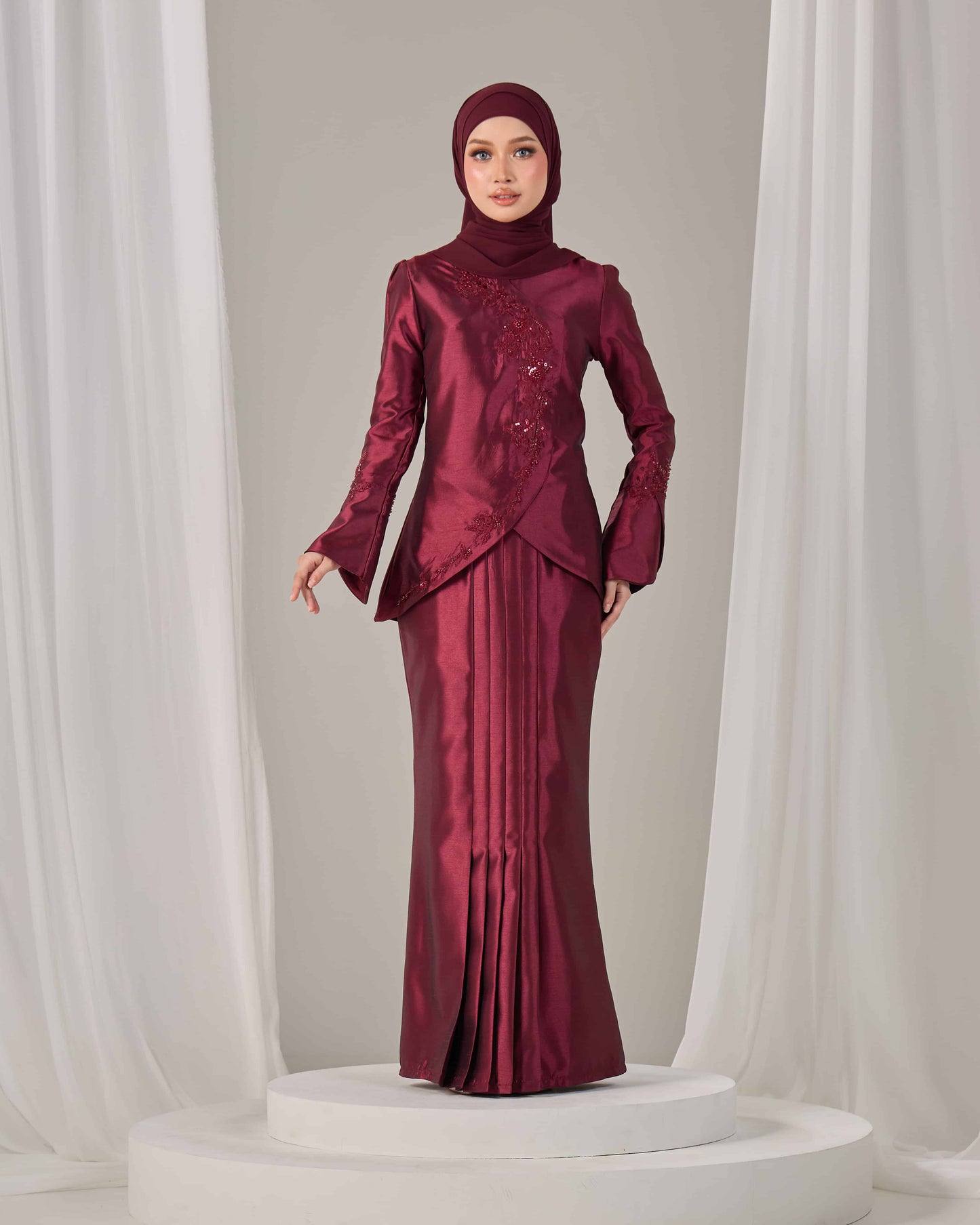 KALILA KURUNG (BURGUNDY)