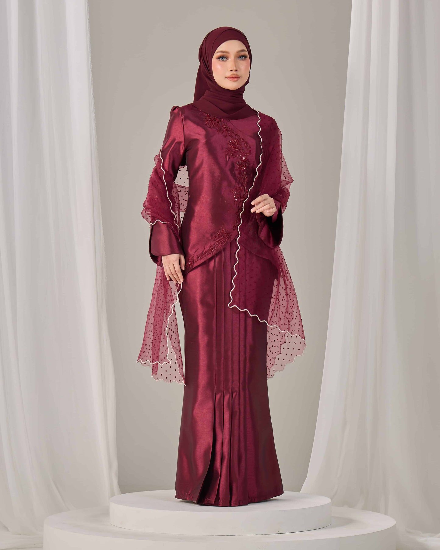 LYDIA SELENDANG (BURGUNDY)