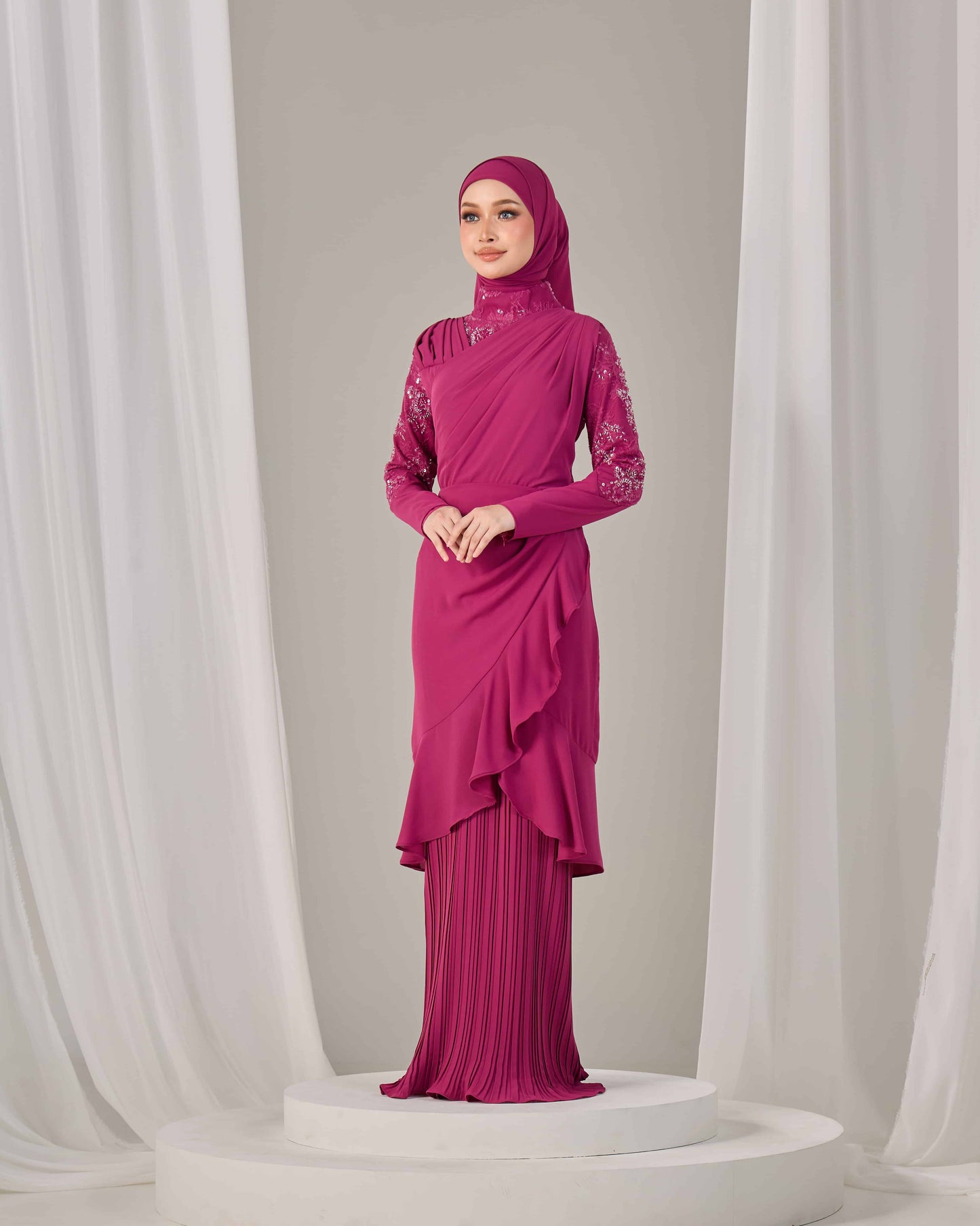 RAELYN DRESS (DARK FUCHIA)