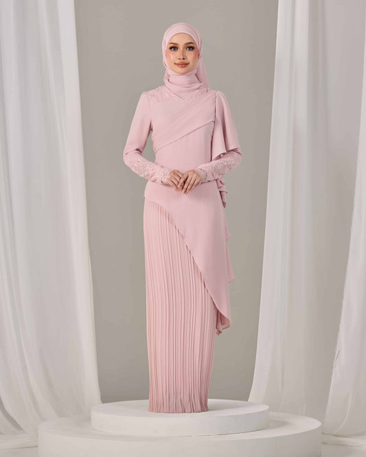ADALINE DRESS (PINK)