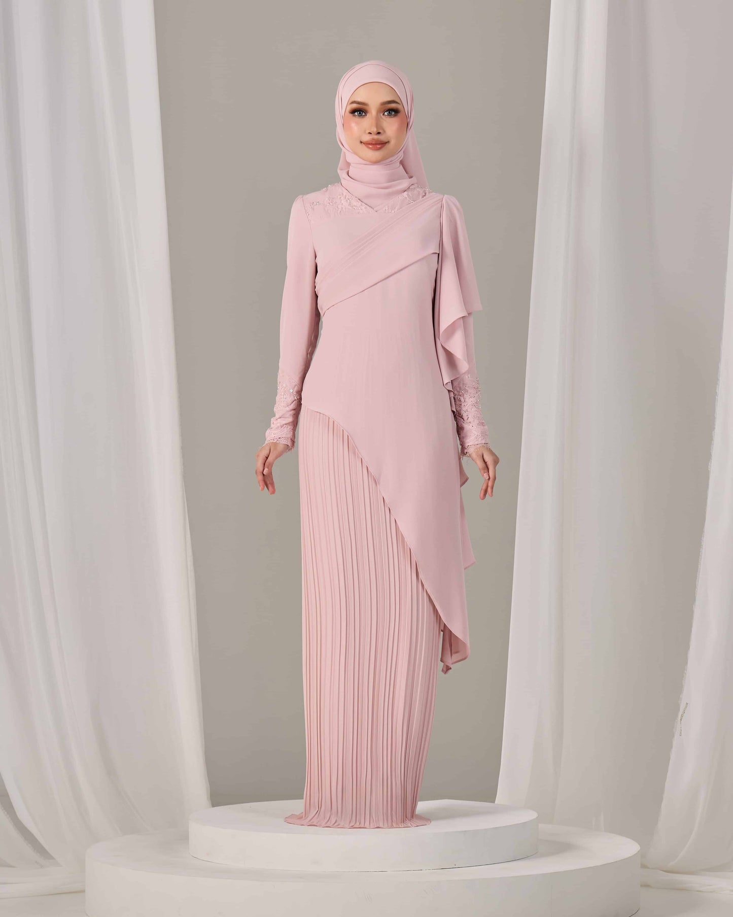 ADALINE DRESS (PINK)