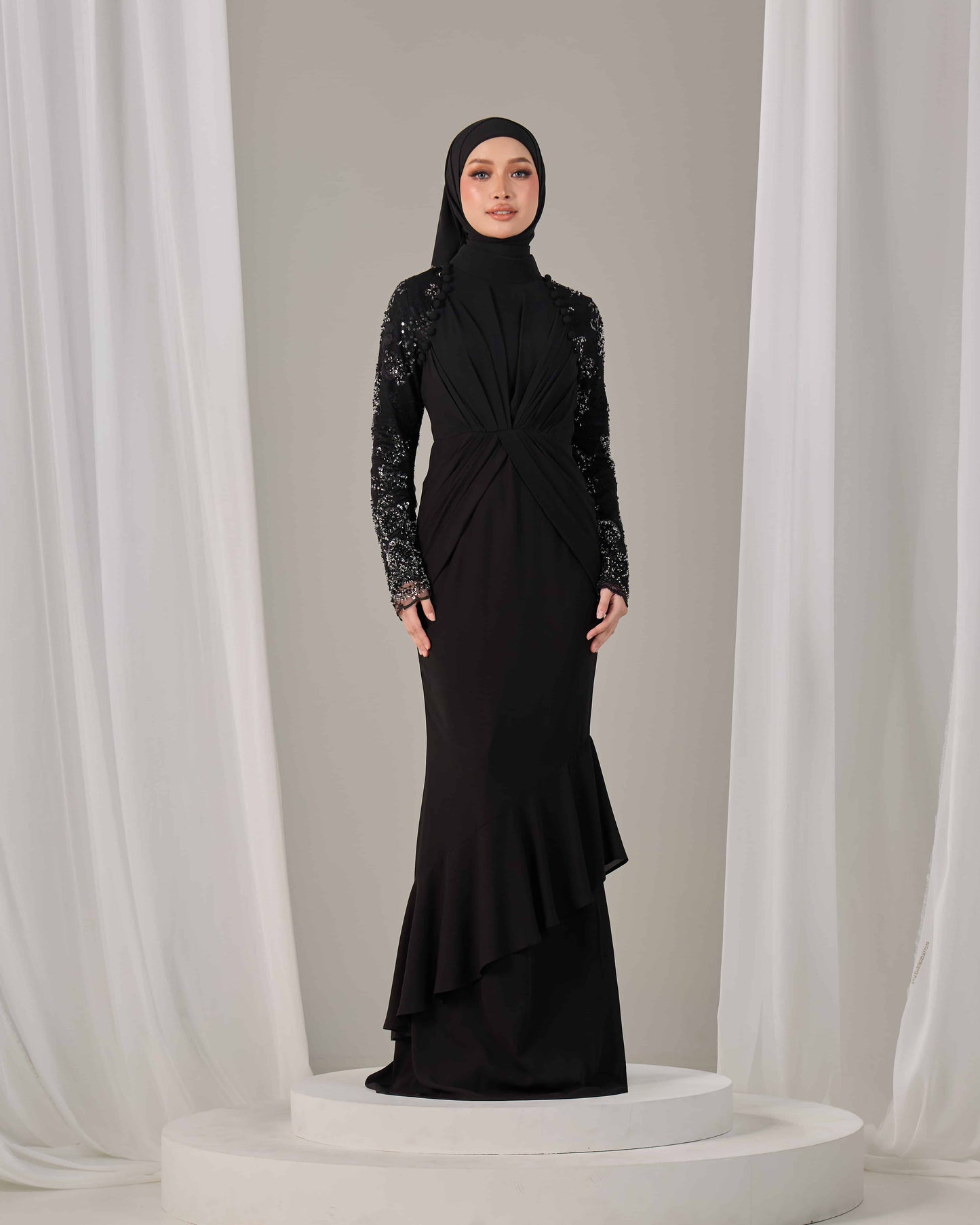 LUNARA DRESS (BLACK)