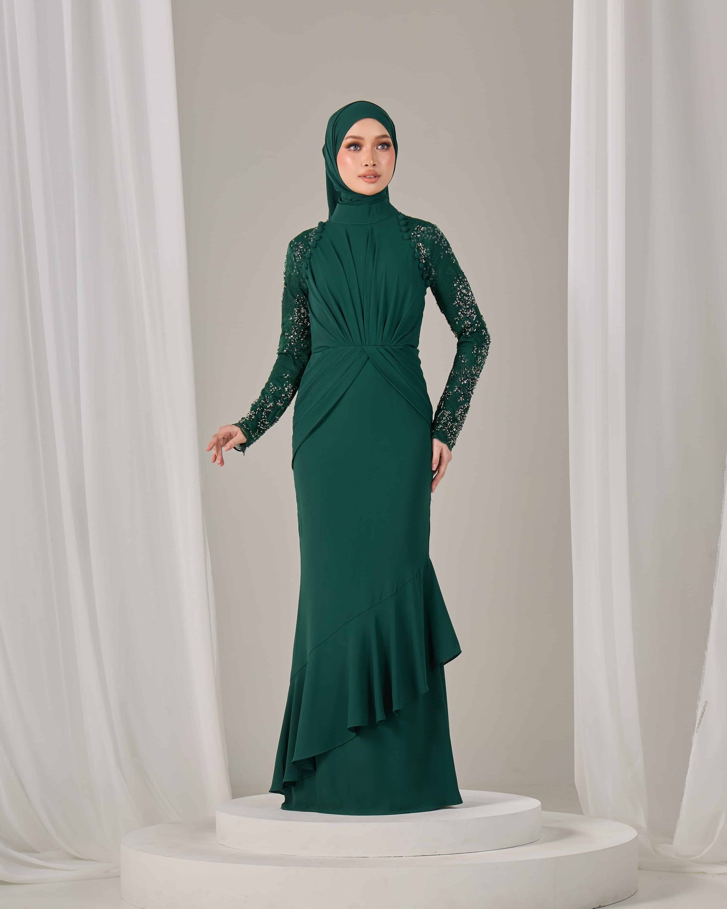 LUNARA DRESS (EMERALD GREEN)
