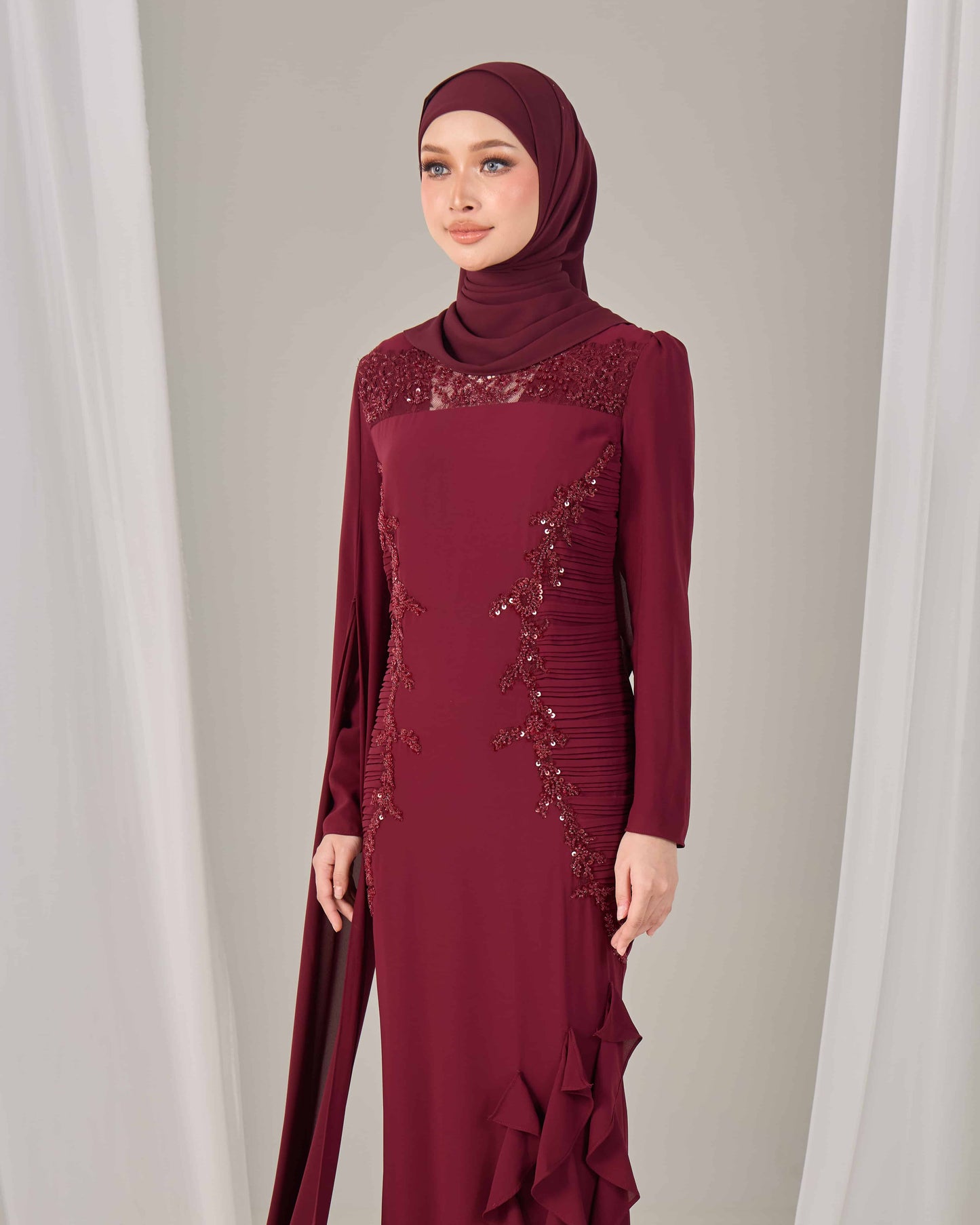CLAIRE DRESS (BURGUNDY)