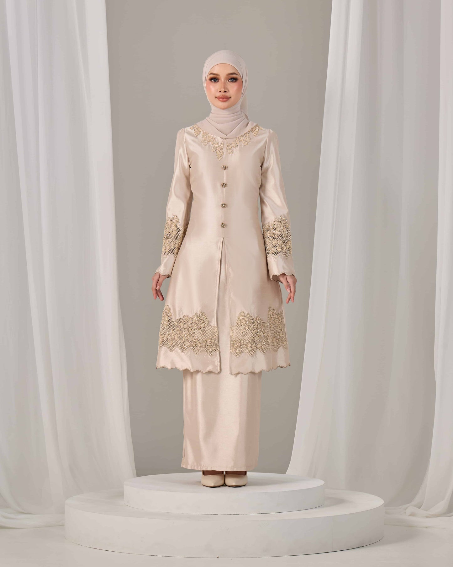 SERAYA KURUNG (CHAMPAGNE)