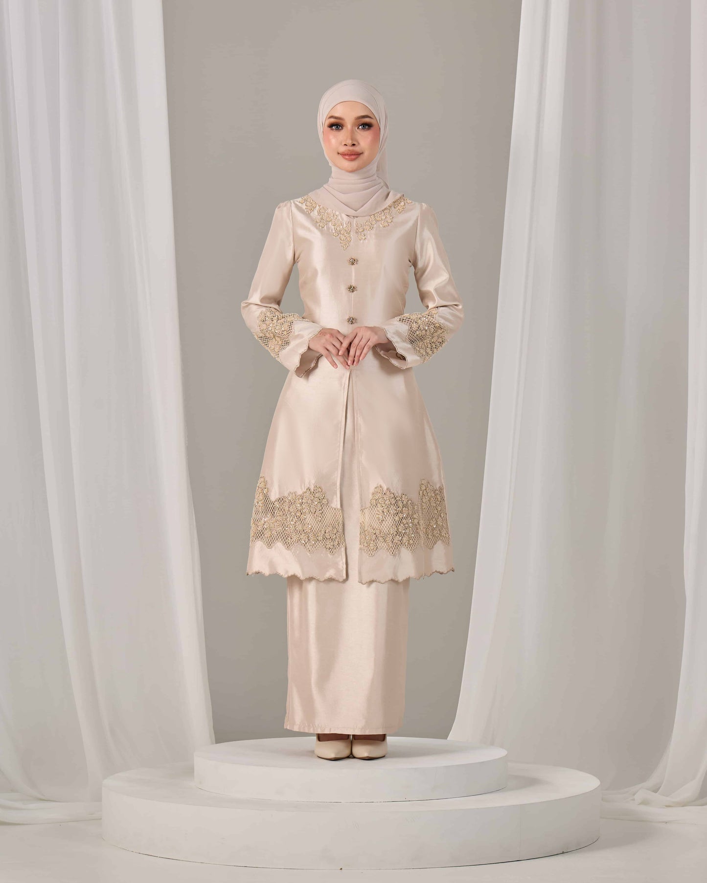 SERAYA KURUNG (CHAMPAGNE)