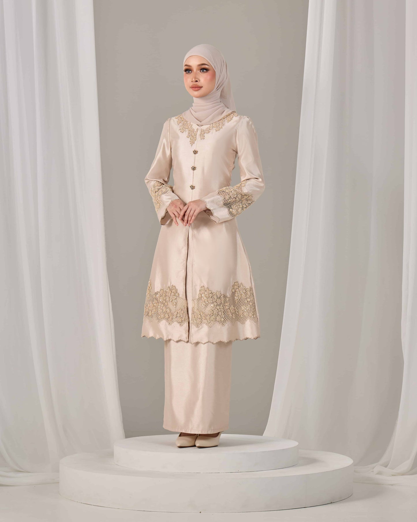 SERAYA KURUNG (CHAMPAGNE)