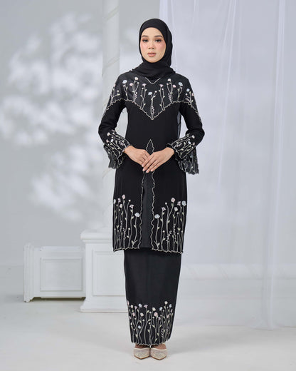 TISYA KURUNG (BLACK)