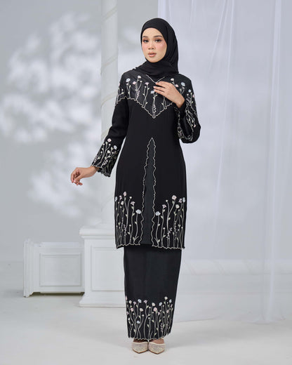 MINOR DEFECT TISYA KURUNG (BLACK)