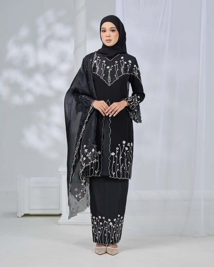 TISYA KURUNG (BLACK)