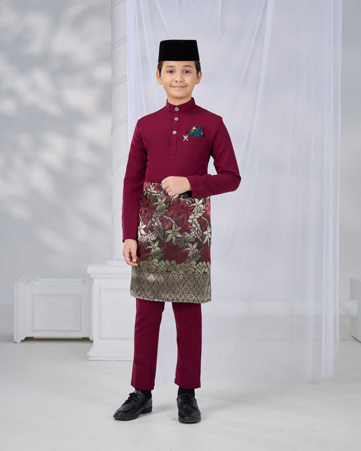 MINOR DEFECT SOULTAN BAJU MELAYU FOR KIDS (BURGUNDY)