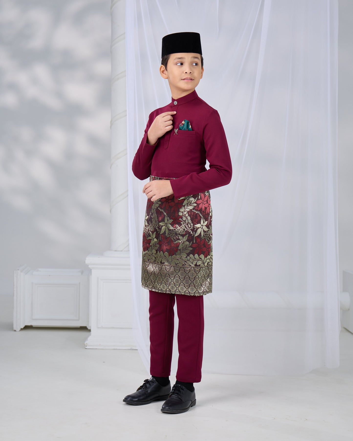 MINOR DEFECT SOULTAN BAJU MELAYU FOR KIDS (BURGUNDY)